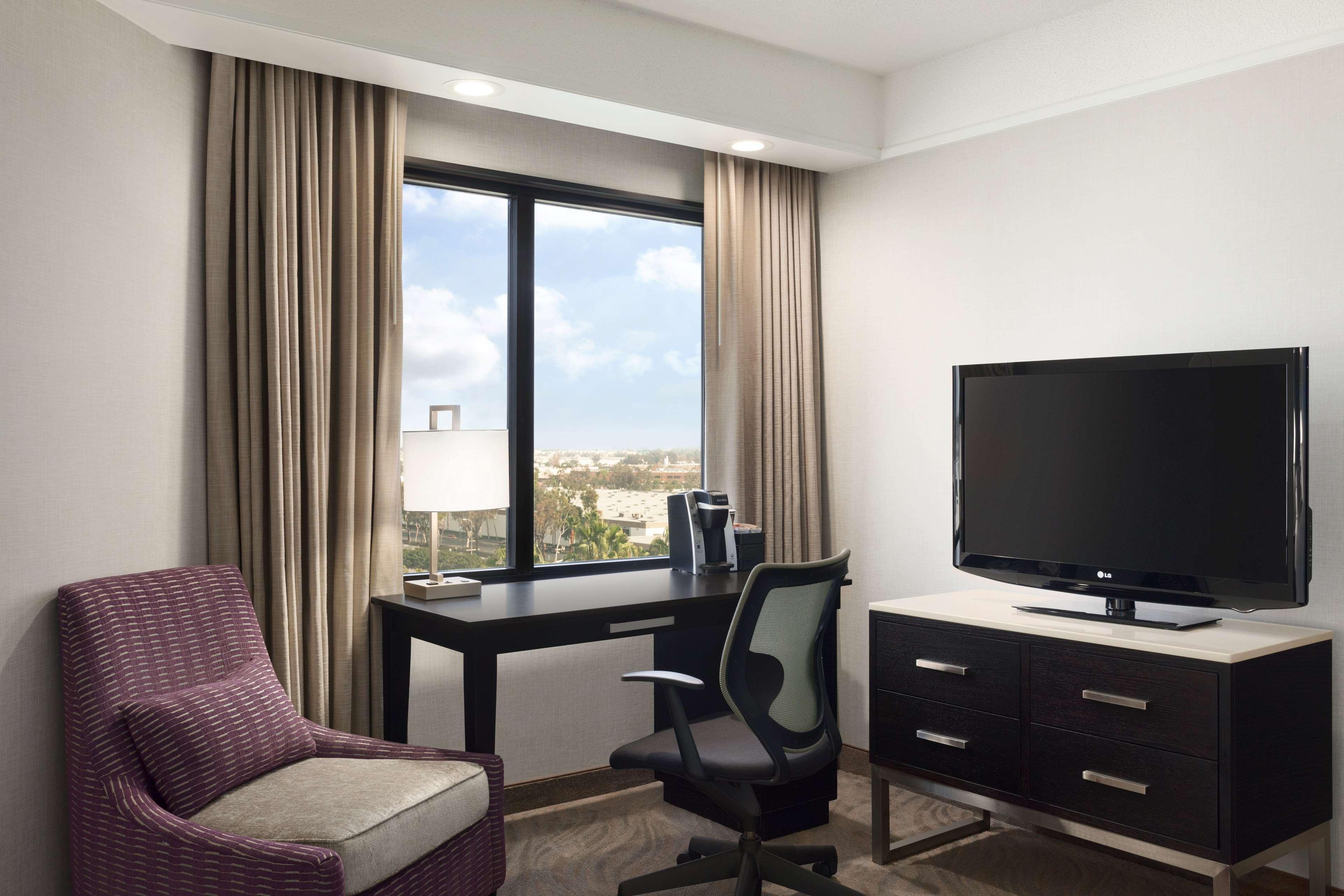 Embassy Suites By Hilton Irvine Orange County Airport Εξωτερικό φωτογραφία