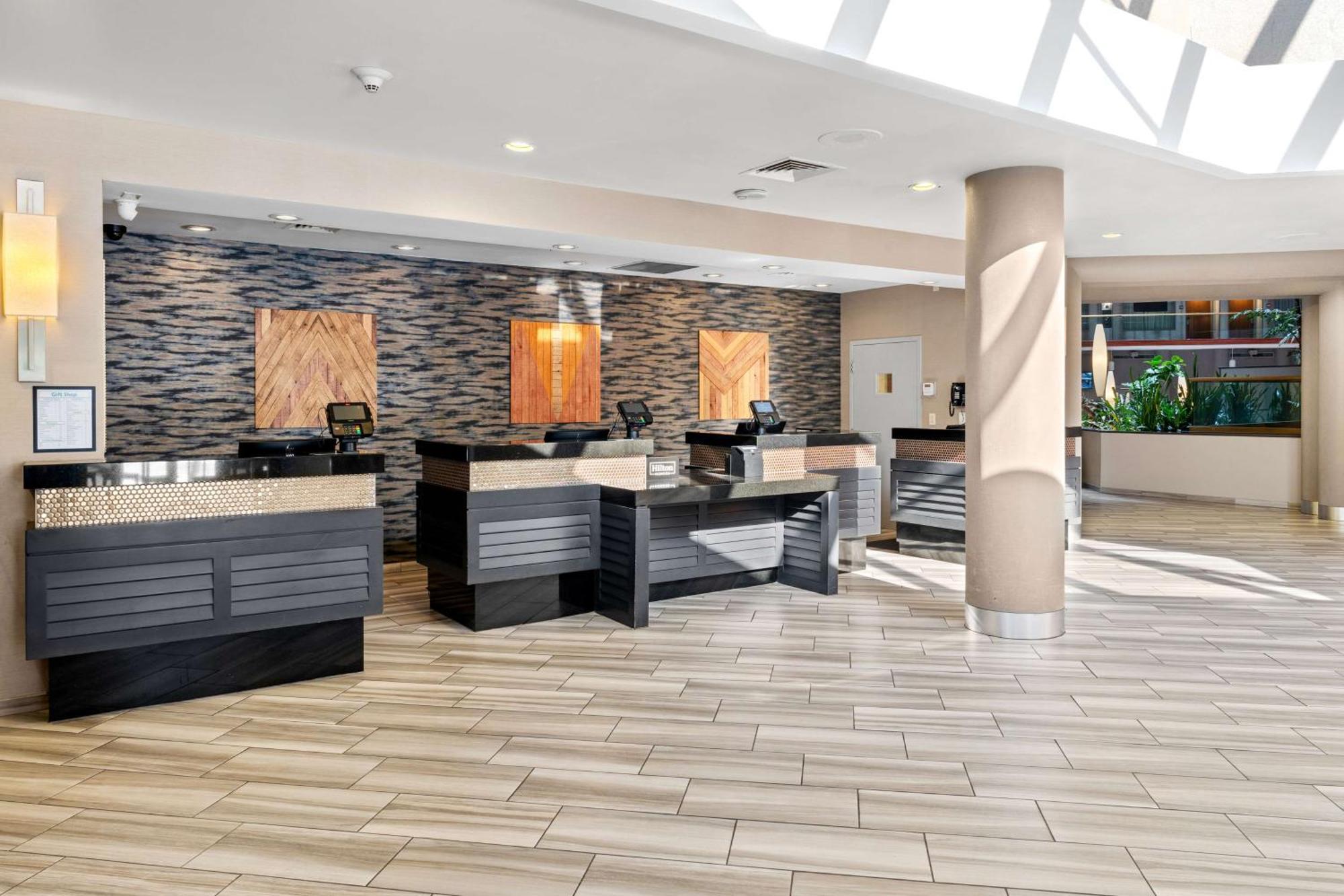 Embassy Suites By Hilton Irvine Orange County Airport Εξωτερικό φωτογραφία